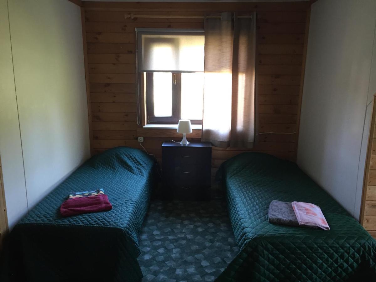 Laane Pansion Bed & Breakfast Kasmu Ngoại thất bức ảnh
