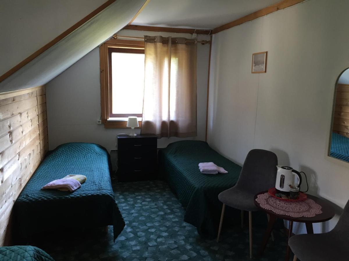 Laane Pansion Bed & Breakfast Kasmu Ngoại thất bức ảnh