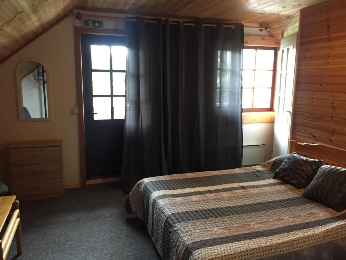 Laane Pansion Bed & Breakfast Kasmu Ngoại thất bức ảnh