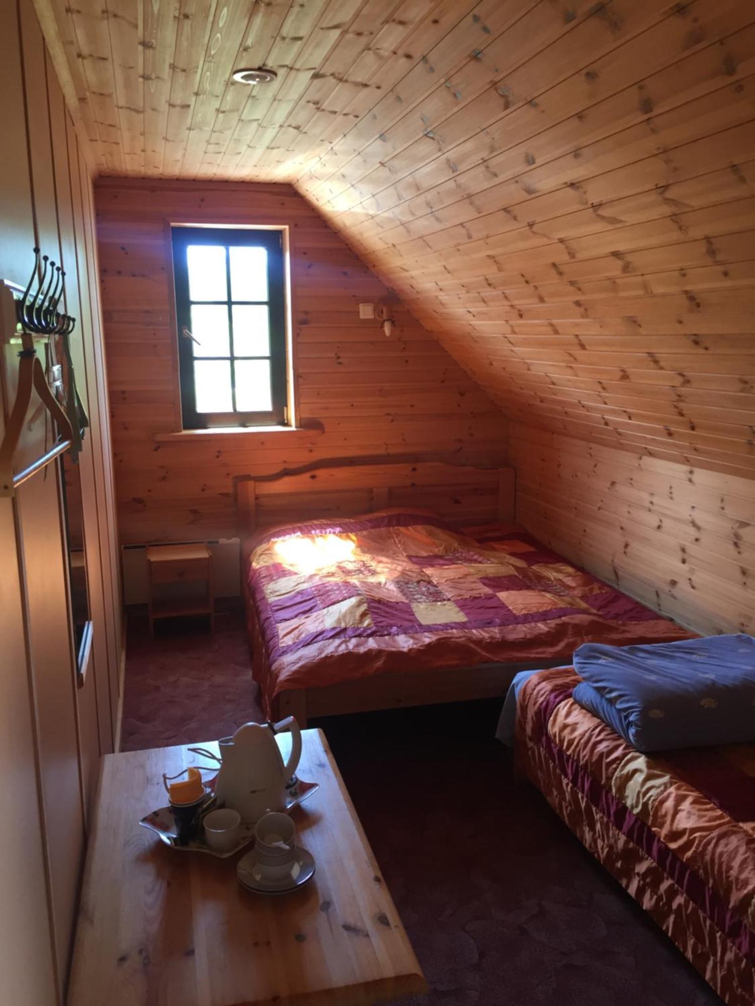 Laane Pansion Bed & Breakfast Kasmu Ngoại thất bức ảnh