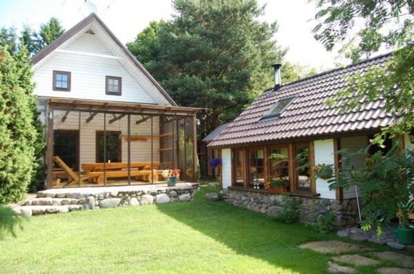 Laane Pansion Bed & Breakfast Kasmu Ngoại thất bức ảnh