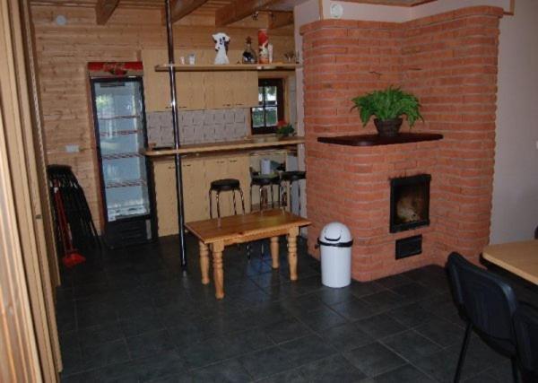 Laane Pansion Bed & Breakfast Kasmu Ngoại thất bức ảnh